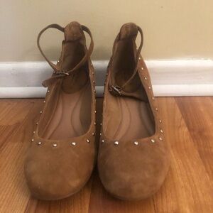 Montana West Brown Heels with Silver Accents